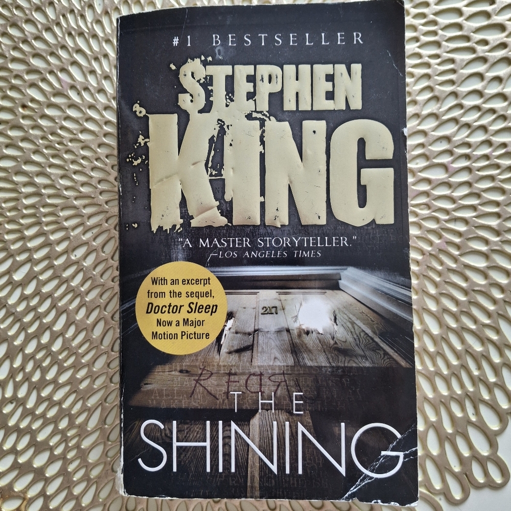 The Shining by Stephen King paperback book #horror #thriller